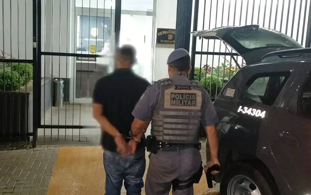 Homem é preso após utilizar nota falsa de R$ 100 em comércio de Piracaia