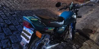 Motociclista é preso por receptação após PM identificar queixa de apropriação indébita em veículo