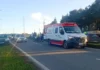 Motociclista fica ferida após colisão traseira na Rodovia Capitão Barduíno, em Bragança Paulista