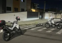 Fuga termina com suspeito preso após cair dentro de casa durante cerco policial