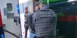 Passageiro com mandado de prisão em aberto é capturado durante abordagem na Fernão Dias