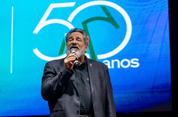 USF celebra 50 anos com palestra de Mario Sergio Cortella sobre os desafios do mundo contemporâneo
