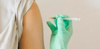 Vacina contra Covid: Comissão aprova fim de obrigatoriedade
