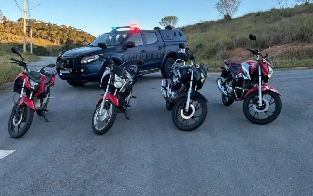APÓS DENÚNCIAS DE MORADORES, OPERAÇÃO CONTRA “GRAU” E BARULHO IRREGULAR APREENDE MOTOS EM PINHALZINHO