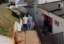 Motociclista suspeito de atropelar e matar idosa se apresenta à DIG de Bragança Paulista