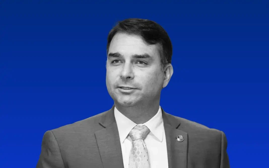 PL oficializa Flávio Bolsonaro como candidato à Presidência da República