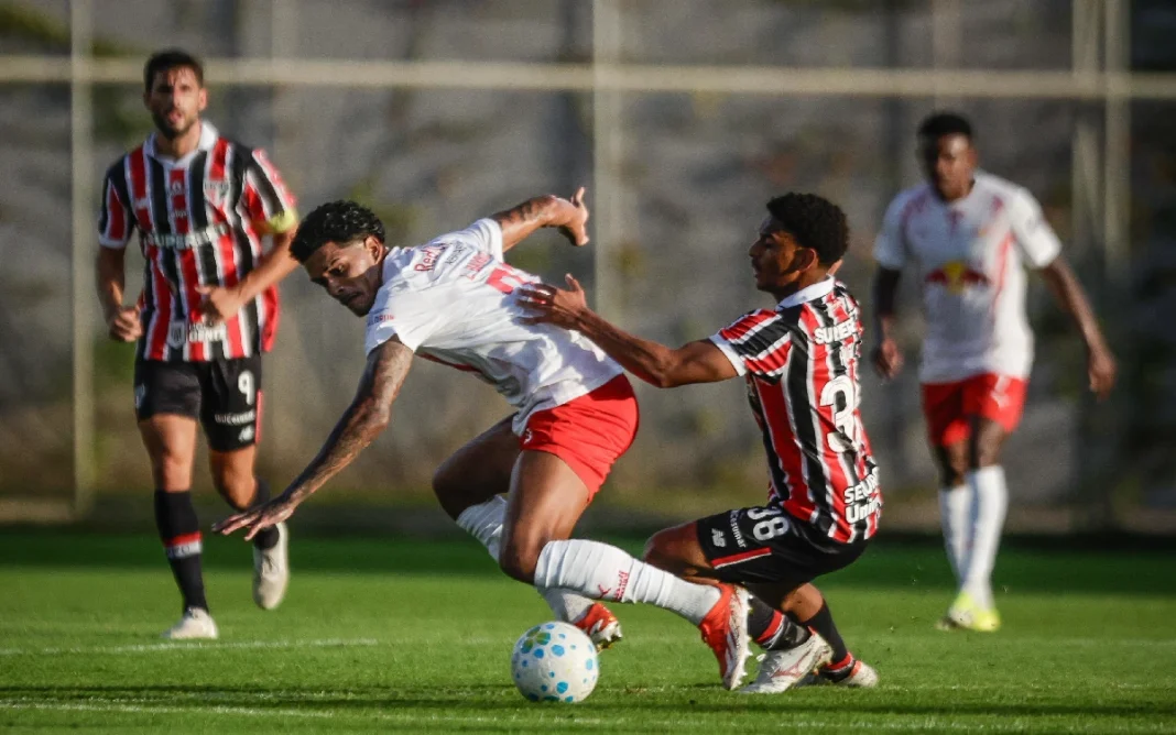 Red Bull Bragantino abre retirada de ingressos para jogo-treino contra o Athletico-PR
