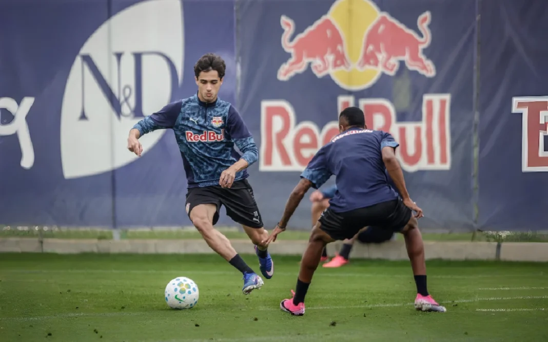 Red Bull Bragantino encara Fluminense no retorno ao Brasileirão após pausa para a Copa