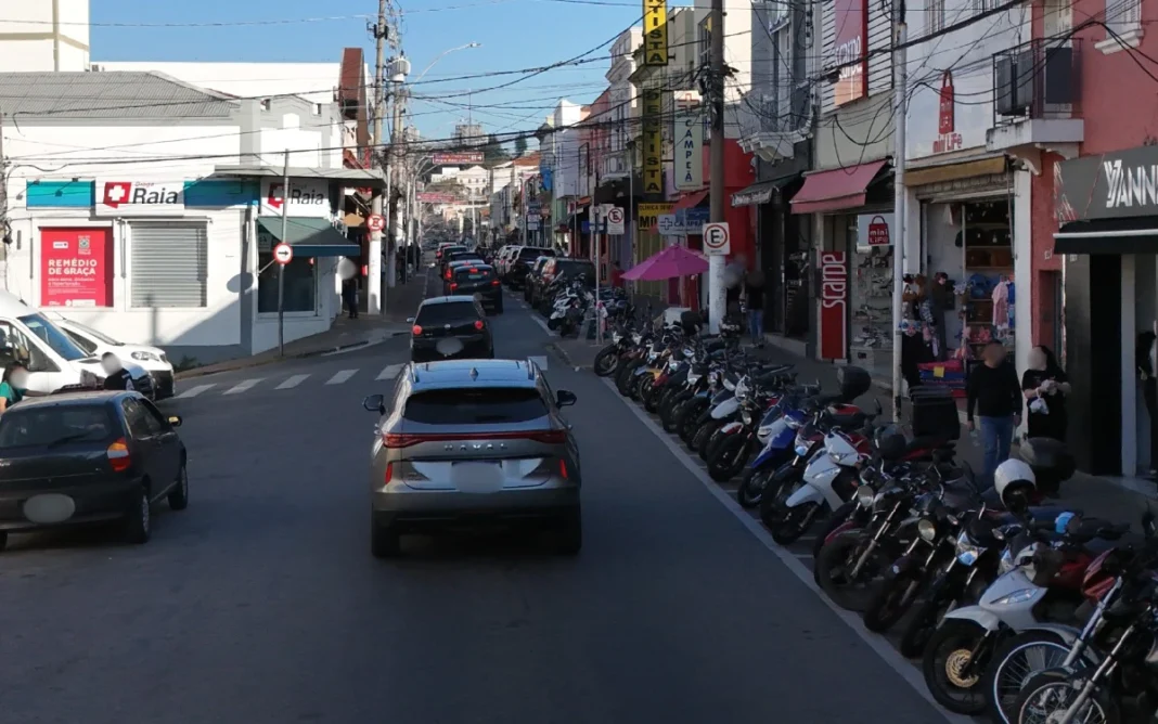 Rua Coronel Teófilo Leme terá bloqueio total para ligação de gás neste domingo