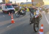 Acidente entre moto e carro deixa duas pessoas feridas na Avenida Jerônimo de Camargo