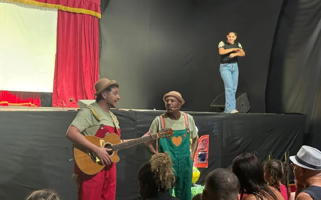 Com atrações para todas as idades, Energisa traz espetáculo Palco Móvel Emcena Brasil para Bragança Paulista