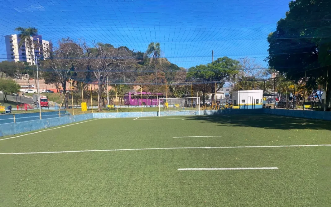 Doze campos society de Bragança Paulista passam por obras de revitalização