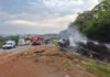 Grave acidente deixa uma pessoa morta e provoca 11 km de congestionamento na Fernão Dias