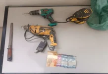 Homem é preso após ser flagrado furtando ferramentas de barracão em Bragança Paulista