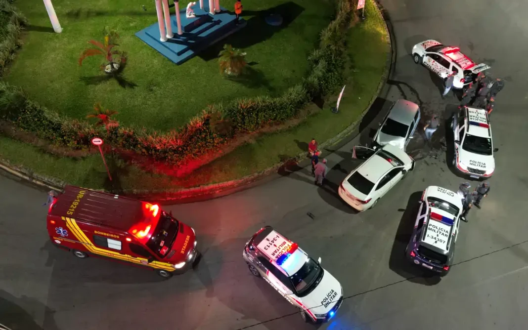 CASAL É PRESO APÓS FUGA, COLISÃO E APREENSÃO DE DROGAS EM BRAGANÇA PAULISTA