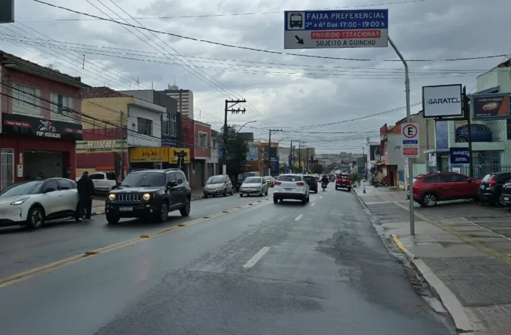Faixa reversível da Avenida Antônio Pires Pimentel entra em nova etapa nesta quarta-feira (30)