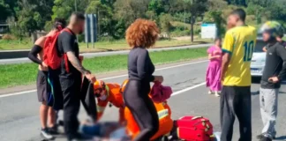 Motociclista fica gravemente ferido após tentar desviar de veículo na Fernão Dias
