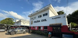 Motorista é detido após ser abordado com bebida alcoólica e resistir em Pinhalzinho