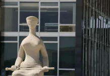 STF iguala licença-maternidade de mães adotivas e biológicas