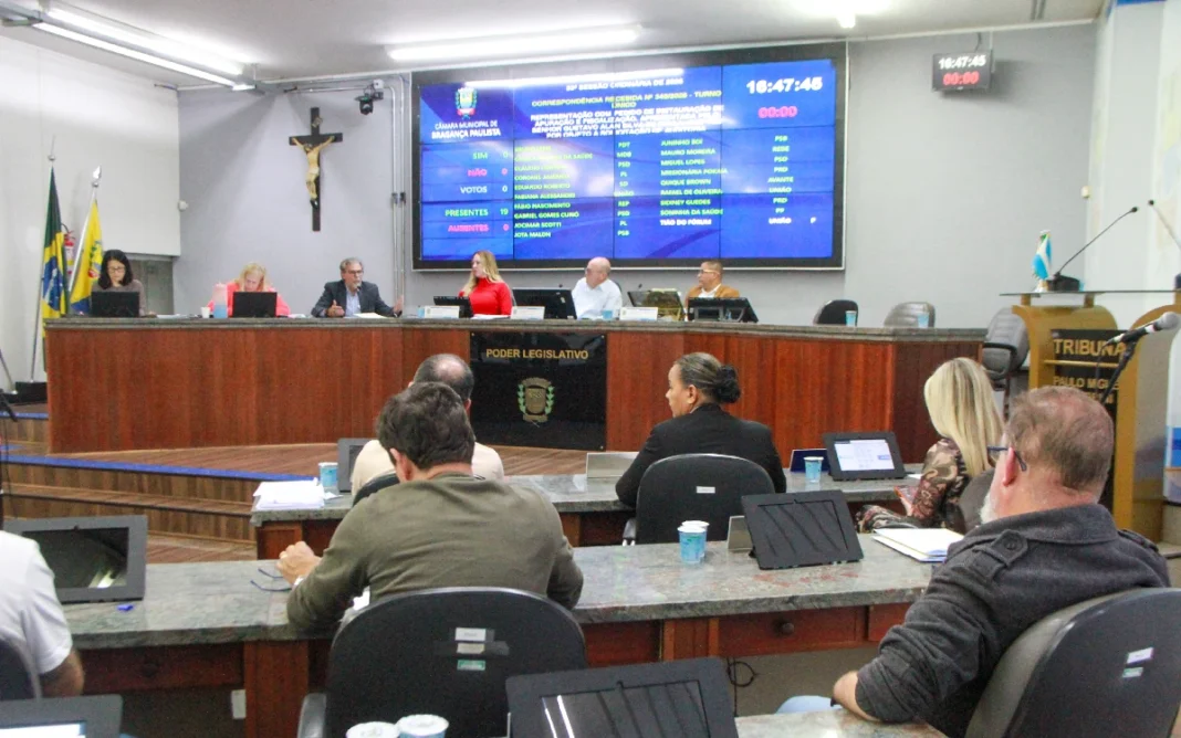 Vereadores aprovam mudanças na organização da Educação Básica de Bragança Paulista