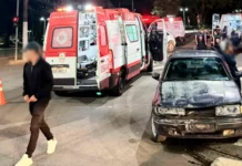 Colisão frontal entre carro e moto é registrada em cruzamento