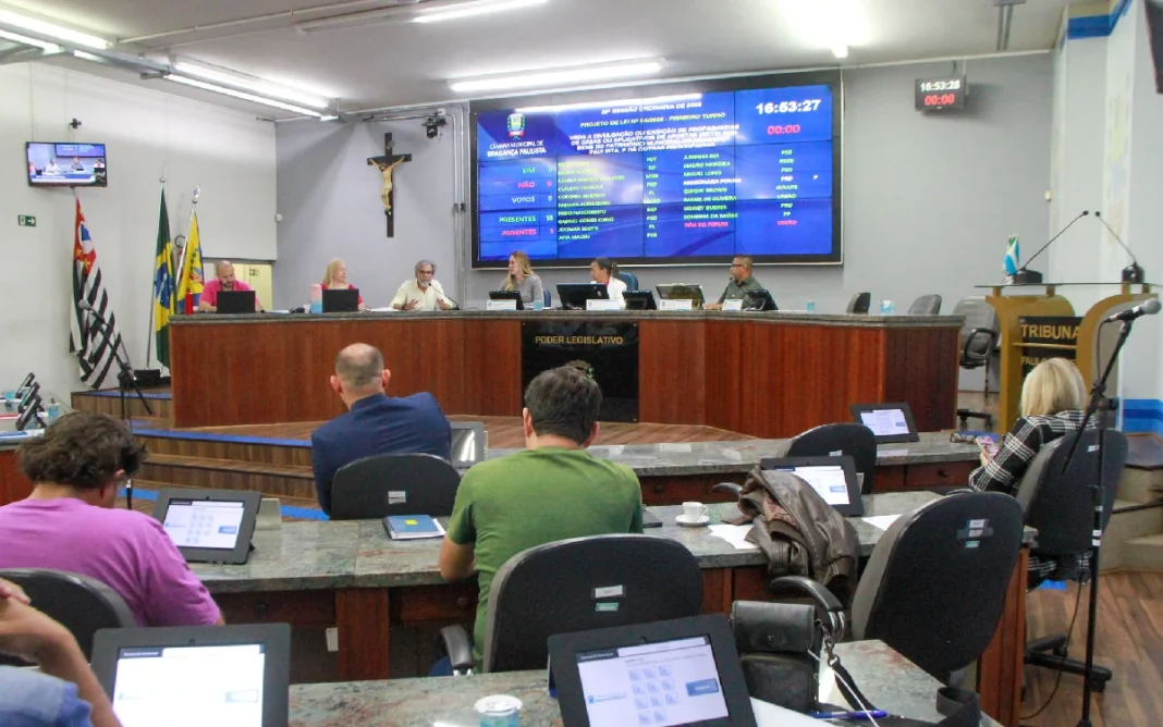 Câmara de Bragança Paulista aprova Refis por unanimidade em sessão ordinária