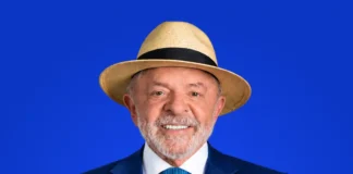Lula é reeleito presidente do Brasil no segundo turno