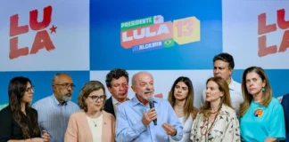 Lula critica proposta de cortes e defende investimentos em infraestrutura