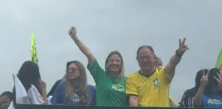 Mega carreata marca encerramento da campanha do candidato a deputado Coronel Américo