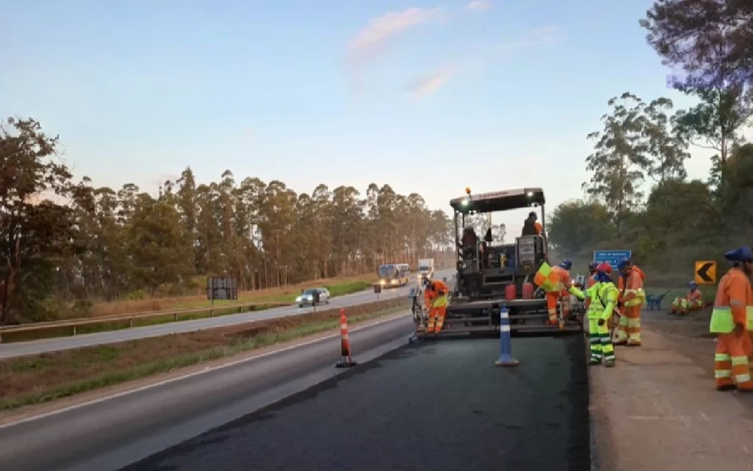 Obras na Fernão Dias podem provocar interdições e lentidão até sexta-feira