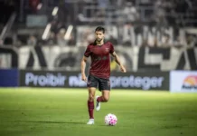 Red Bull Bragantino enfrenta o Palmeiras pela 32ª rodada do Brasileirão, em Barueri