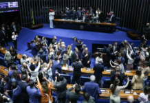 Senado aprova PEC que prevê fim da escala 6×1 e redução da jornada para 40 horas semanais