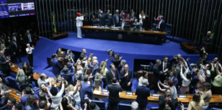Senado aprova PEC que prevê fim da escala 6×1 e redução da jornada para 40 horas semanais
