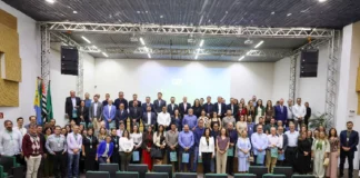 USF celebra 50 anos com lideranças de municípios e sua presença de impacto regional